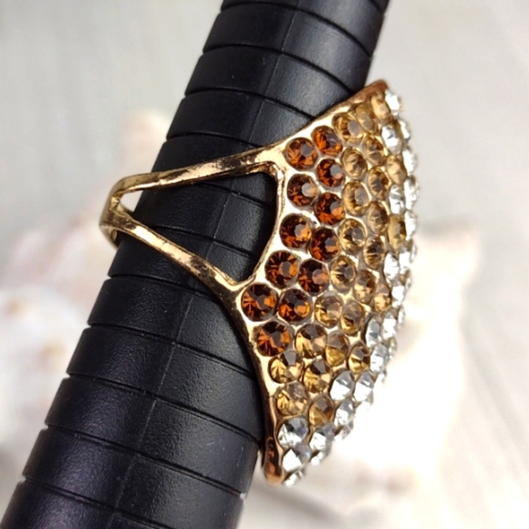 Amber & Gold Tone Sparkly Rhinestone Paved Cocktail Gorgeous Cocktail Ring - Picture 9 of 10